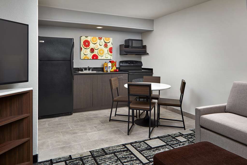 Best Western Plus Meridian Inn & Suites, Anaheim-Orange-guestroom-Guest Room,Guest Room Amenity,On-Site.jpg