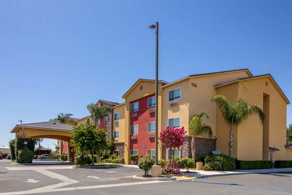 Exterior view - Best Western Plus Wasco Inn & Suites