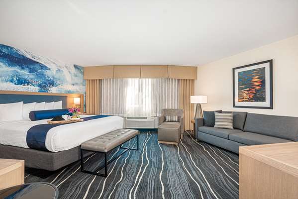  - Best Western Plus Marina Gateway Hotel National City - I-5, Exit 10