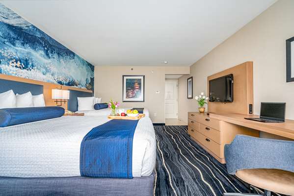  - Best Western Plus Marina Gateway Hotel National City - I-5, Exit 10