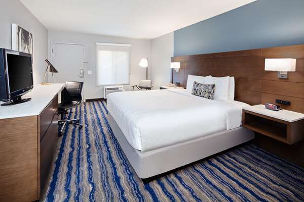  - Best Western Chula Vista Otay Valley Hotel - I-805, Exit 3