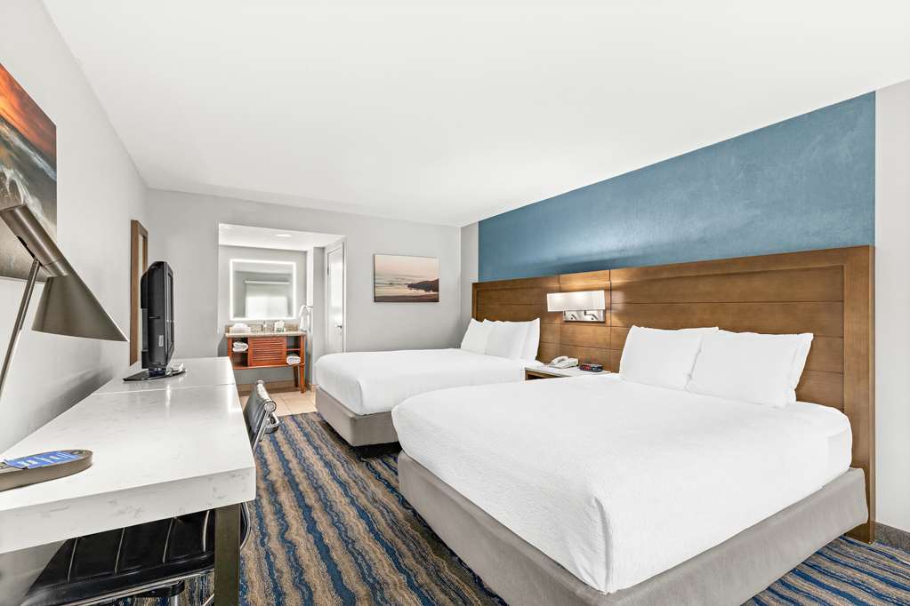 Best Western Chula Vista/Otay Valley Hotel-guestroom-Guest Room,On-Site.jpg