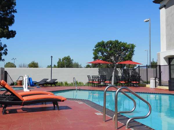 Pool - Best Western Plus Anaheim Orange County Hotel Placentia