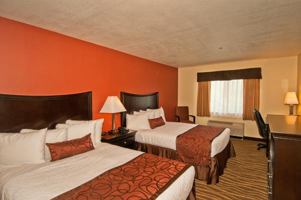  - Best Western Plus Corning Inn - I-5, Exit 631