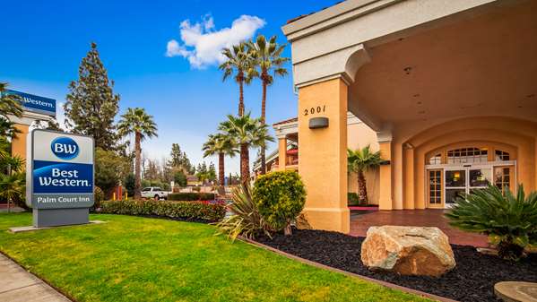 Exterior view - Best Western Palm Court Inn Modesto