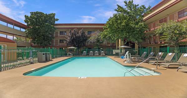 Pool - Best Western Plus Orchid Hotel & Suites Roseville - I-80, Exit 103