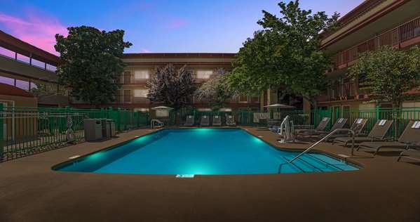 Pool - Best Western Plus Orchid Hotel & Suites Roseville - I-80, Exit 103