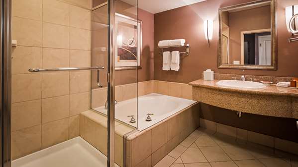  - Best Western Plus Bayside Hotel Oakland