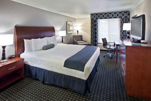 Suite - Best Western Plus Marina Shores Inn Dana Point