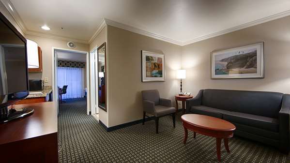 Suite - Best Western Plus Marina Shores Inn Dana Point