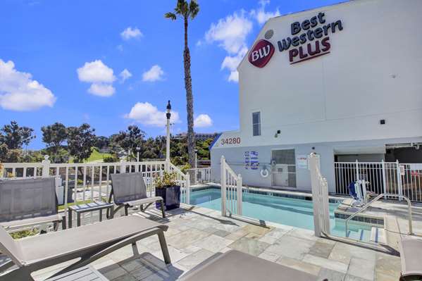 Pool - Best Western Plus Marina Shores Inn Dana Point