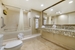 2 Queen Guestroom Bathroom