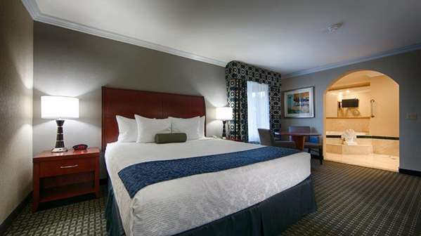 Suite - Best Western Plus Marina Shores Inn Dana Point