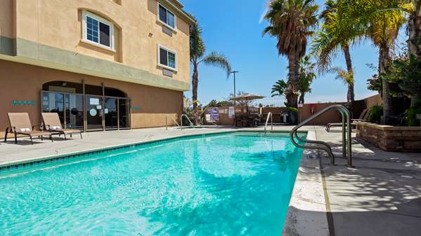 Pool - Best Western Plus Oceanside Palms Hotel - I-5, Exits 54A & 54B
