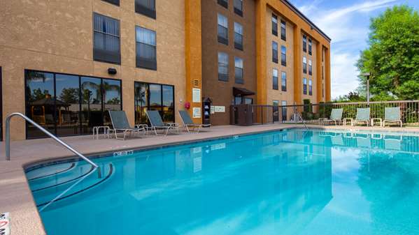 Pool - Best Western Plus Fresno Airport Hotel