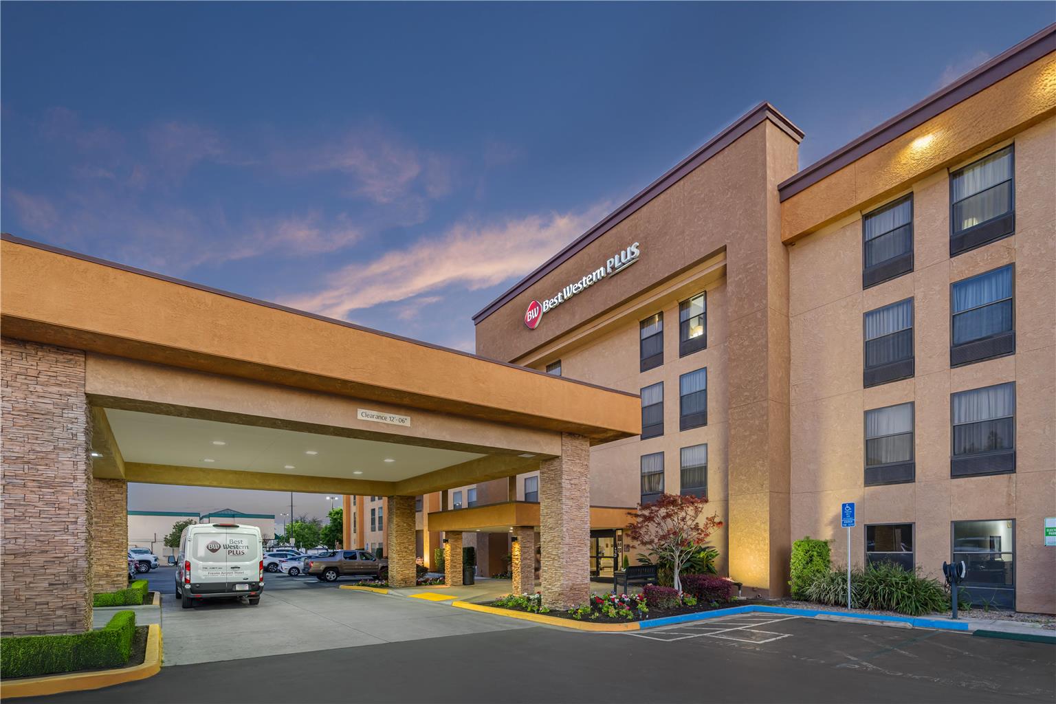 Best Western Plus Fresno Airport Hotel