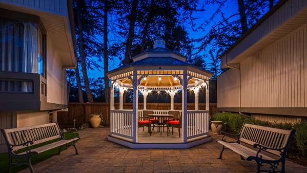  - Best Western Inn & Suites Pacific Grove