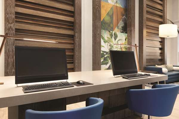 Conference Area - Embassy Suites North Orange County Brea