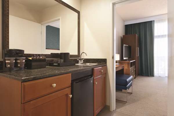  - Embassy Suites North Orange County Brea