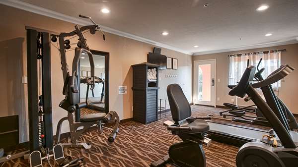 Fitness/ Exercise Room - Best Western Willows Inn - I-5, Exit 603