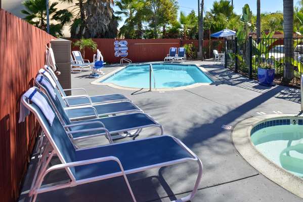 Pool - Best Western Plus La Mesa San Diego Hotel - I-8, Exit 14C