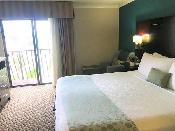 Suite - Best Western Plus La Mesa San Diego Hotel - I-8, Exit 14C