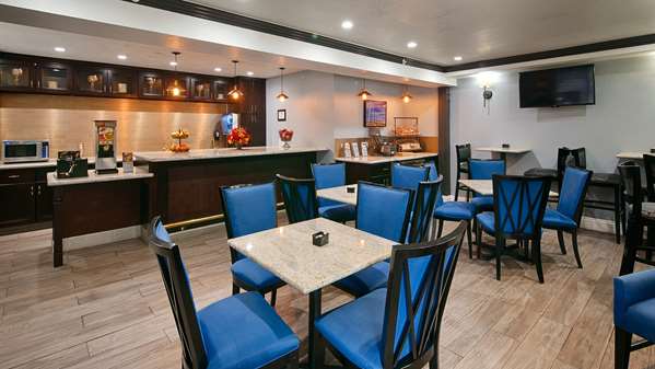 Restaurant - Best Western Plus Diamond Valley Inn Hemet