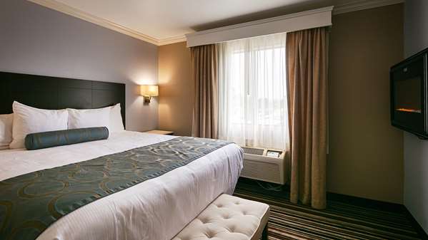  - Best Western Plus Diamond Valley Inn Hemet