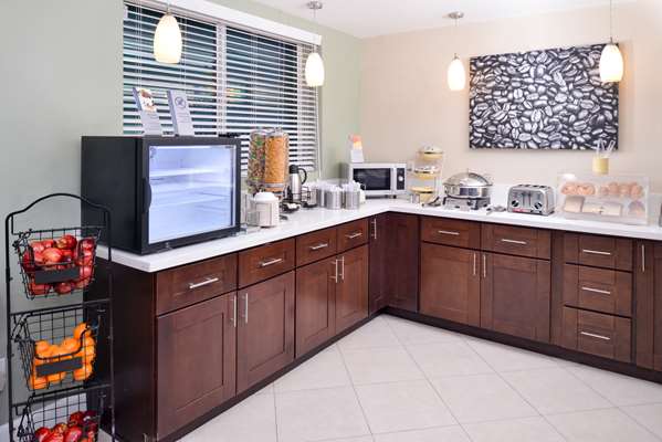 Restaurant - Best Western Plus LA Mid-Town Hotel