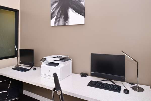 Conference Area - Best Western Plus LA Mid-Town Hotel