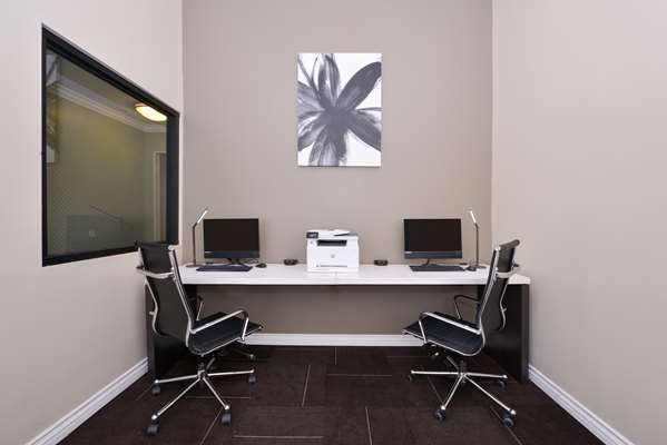 Conference Area - Best Western Plus LA Mid-Town Hotel