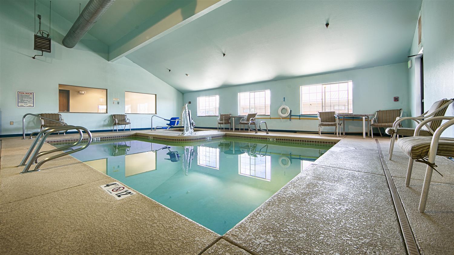 Best Western Rambler Inn Walsenburg Co See S Pool Best Western Rambler Inn Walsenburg