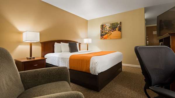  - Best Western University Inn Fort Collins