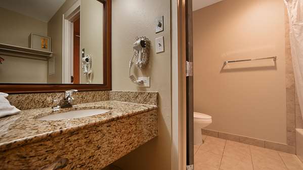  - Best Western University Inn Fort Collins