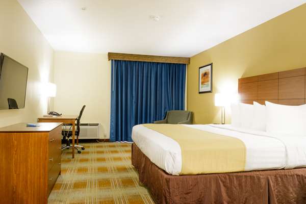  - Best Western Kiva Inn Fort Collins