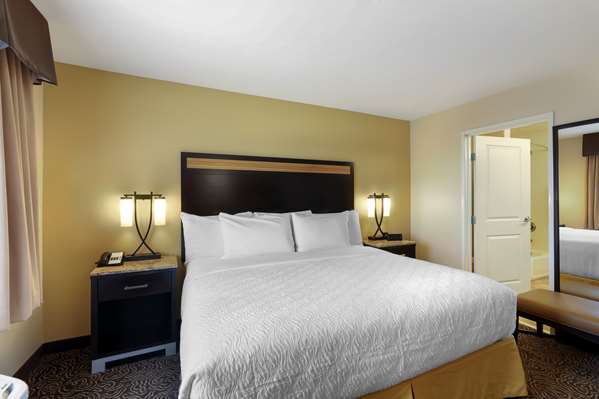  - Best Western Plus Castle Rock Hotel - I-25, Exit 184