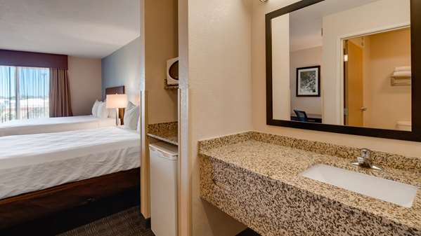 Suite - Best Western Plus Gateway Inn & Suites Aurora