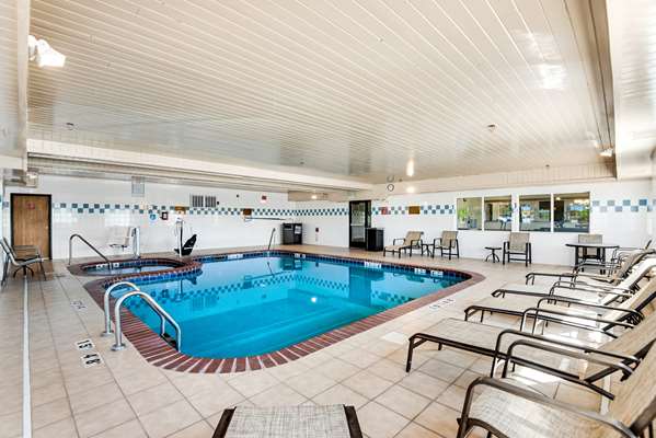 Pool - Best Western Firestone Inn & Suites - I-25, Exit 240