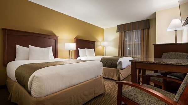  - Best Western Executive Inn & Suites Colorado Springs - I-25, Exit 138