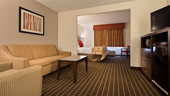 Suite - Best Western Plus Eagleridge Inn & Suites Pueblo - I-25, Exit 102
