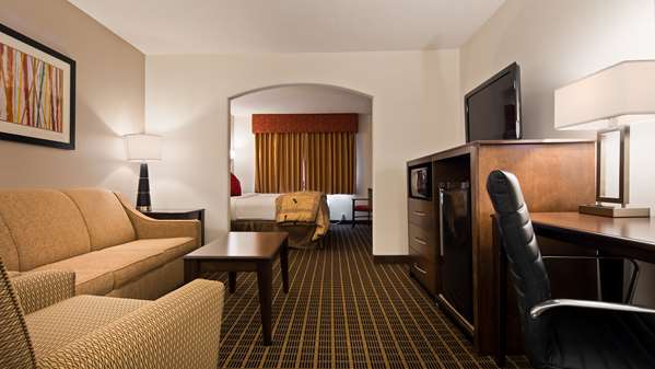 Suite - Best Western Plus Eagleridge Inn & Suites Pueblo - I-25, Exit 102