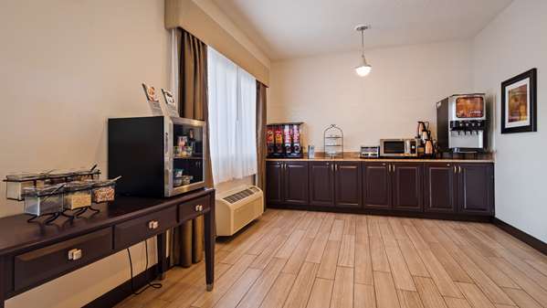 Amenities - Best Western Plus Eagleridge Inn & Suites Pueblo - I-25, Exit 102