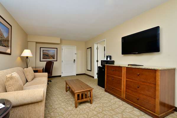 Suite - Best Western Southwest Hotel Lakewood