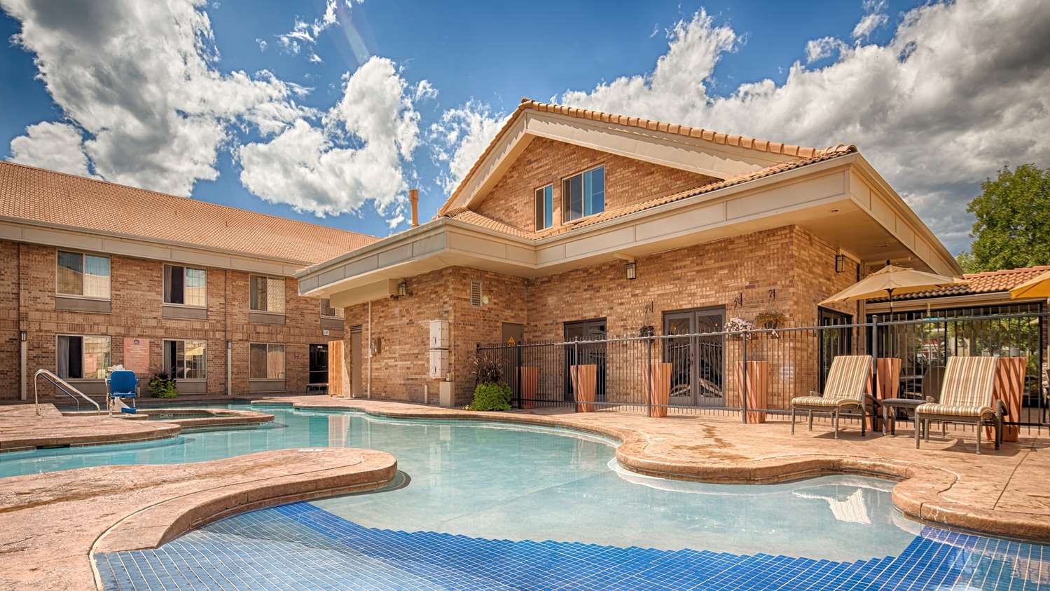 Best Western Southwest Hotel Lakewood, CO See Discounts