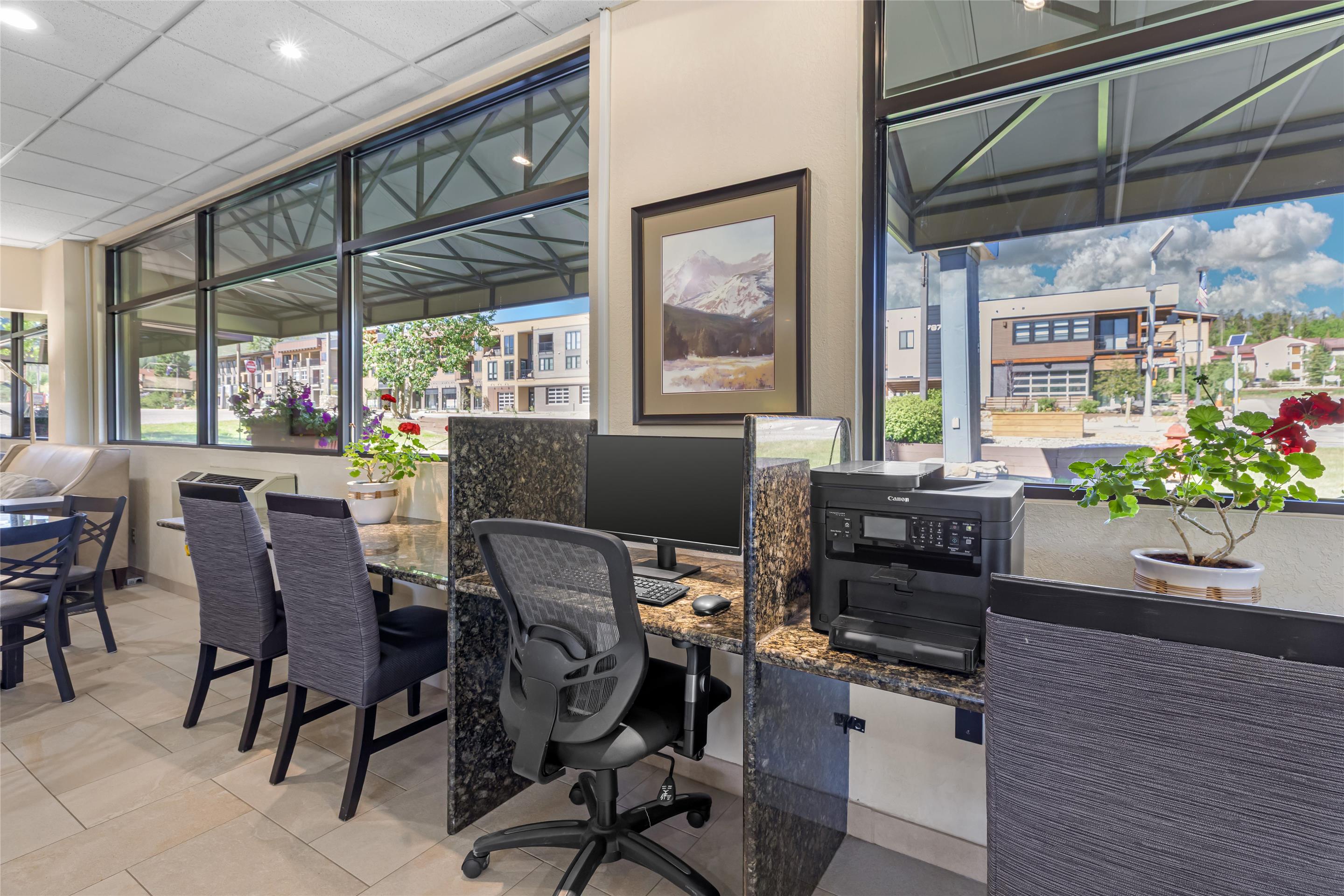 Business Center | Best Western Alpenglo Lodge