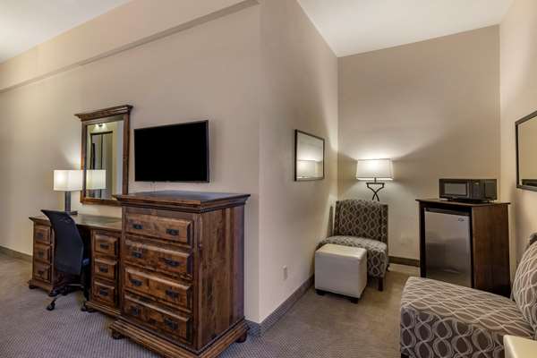  - Best Western Brighton Inn