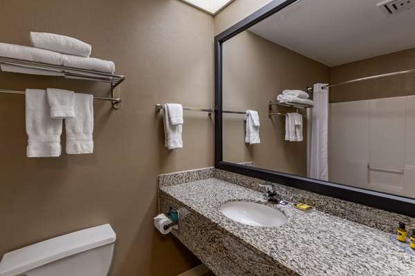  - Best Western Plus Louisville Inn & Suites