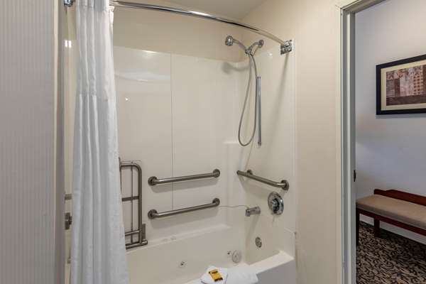  - Best Western Plus Louisville Inn & Suites