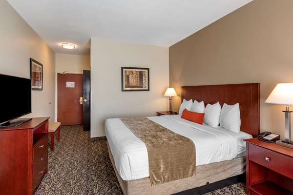  - Best Western Plus Louisville Inn & Suites