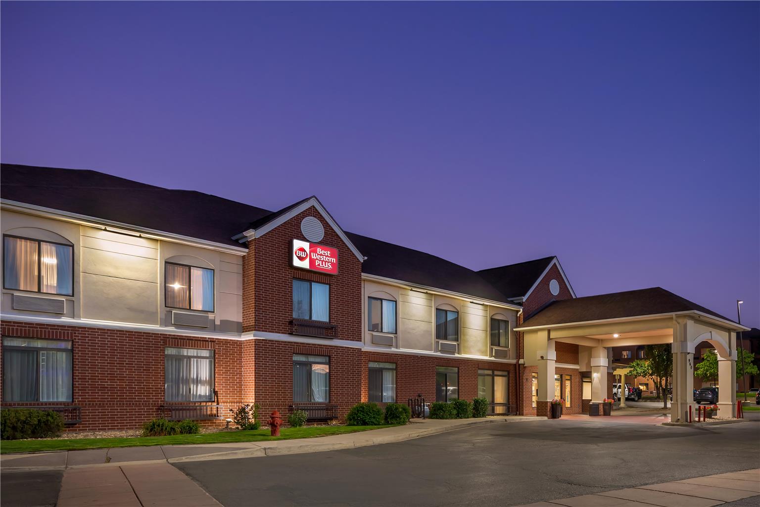 Best Western Plus Louiseville Inn & Stes
